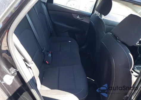 2021 Kia Forte Lxs from USA, damaged, VIN 3KPF24AD8ME362197